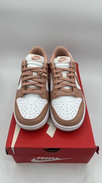 Nike Dunk Low Whisper Rose