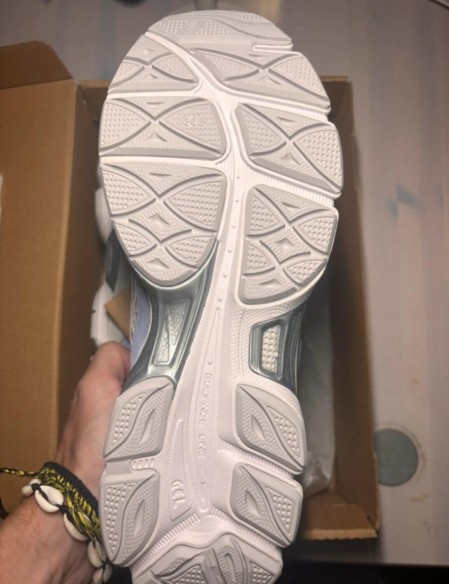 Asics gel nyc cream cloud grey blue taille 44