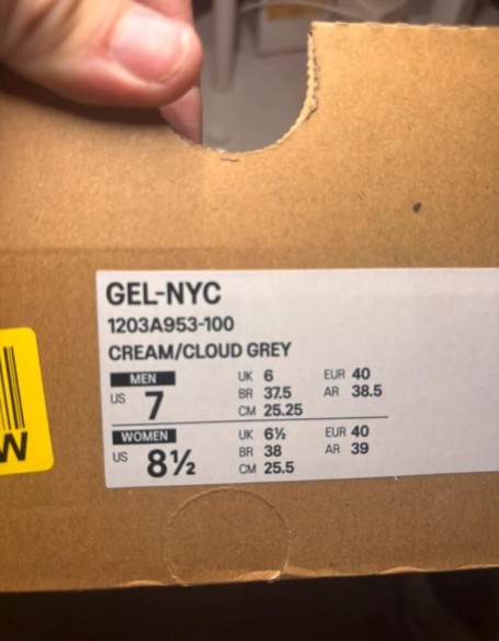 Asics gel nyc cream cloud grey blue taille 40