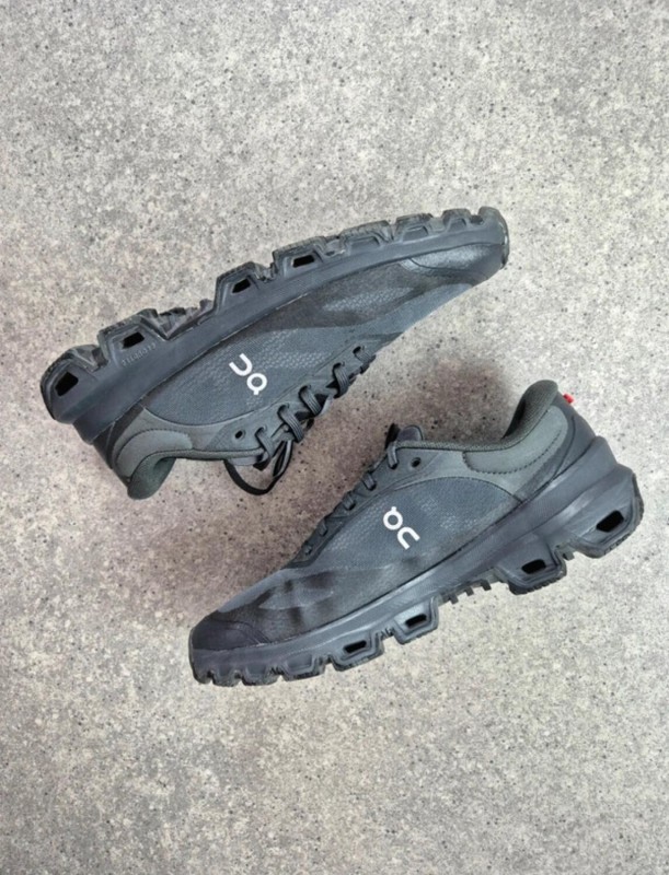 On Loewe Cloudventure 2.0 taille 42,5 2