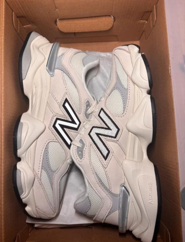 New balance 9060 sea salt rain cloud taille 40 2