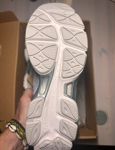 Asics gel nyc cream cloud grey blue taille 46,5