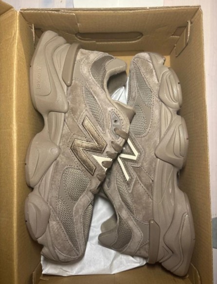 New Balance 9060 chestnut taille 40,5