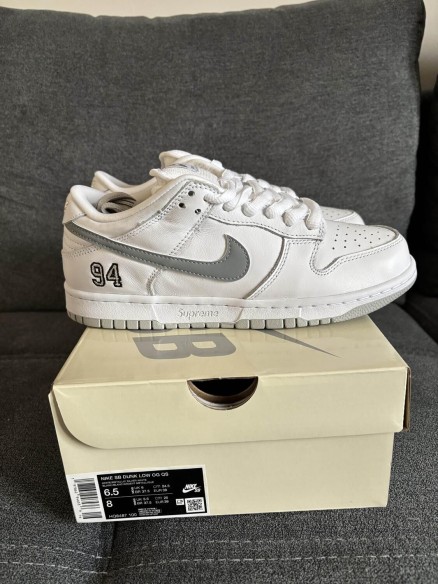 Dunk sb suprême White