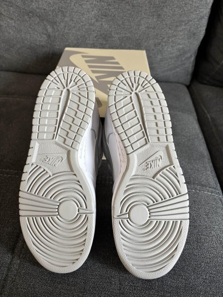 Dunk sb suprême White