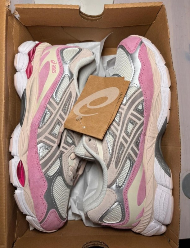 Asics gel nyc cream mineral beige taille 37,5 2