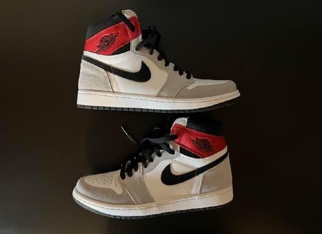 Air Jordan 1 Retro High Light Smoke Grey