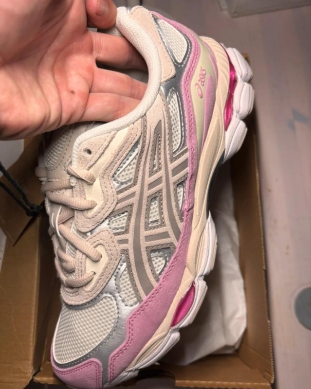 Asics gel nyc cream mineral beige taille 37,5 2