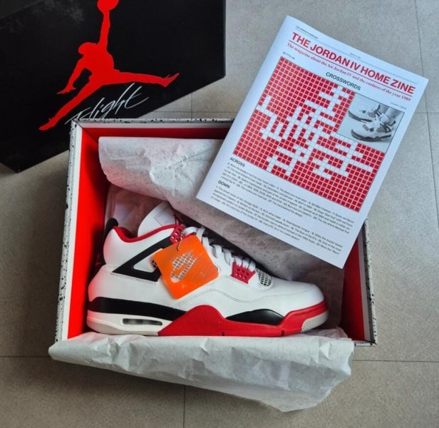 Jordan 4 "Fire Red" 2020