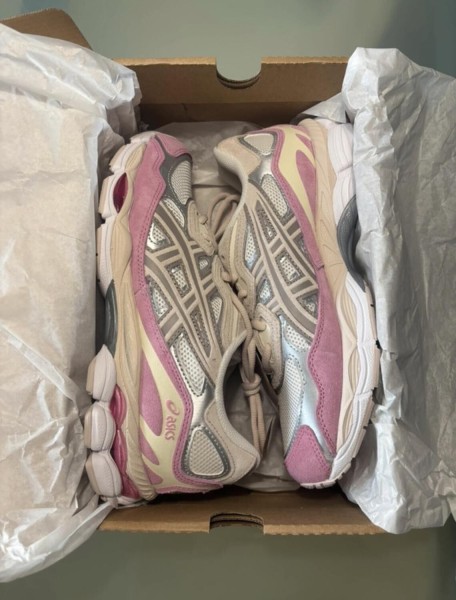 Asics Gel Nyc Cream Pink Taille 41,5