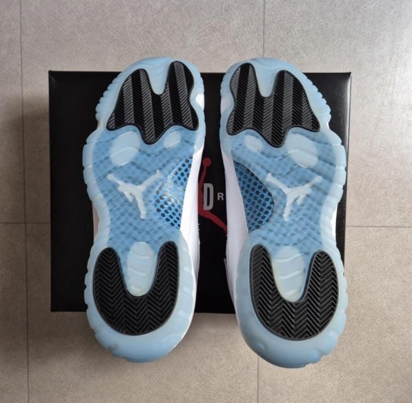 Jordan 11 "Legend Blue" 2024