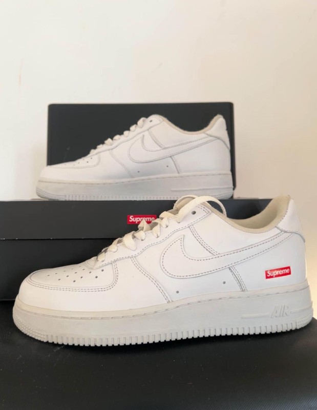 NIKE x SUPRÊME - Air Force 1 2