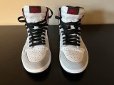 Air Jordan 1 Retro High Light Smoke Grey