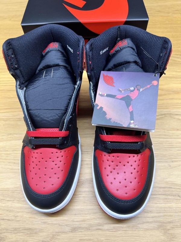 Air Jordan 1 Retro High '85 OG Bred (2025) 2