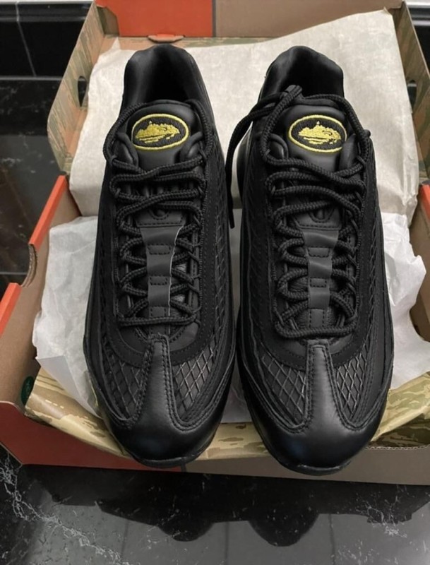 Nike Air Max 95 Corteiz Honey Black 2