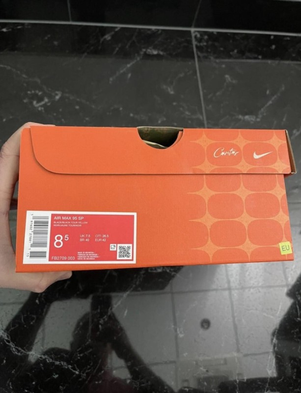 Nike Air Max 95 Corteiz Honey Black 2