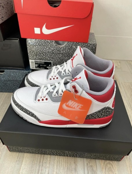 Jordan 3 Fire Red