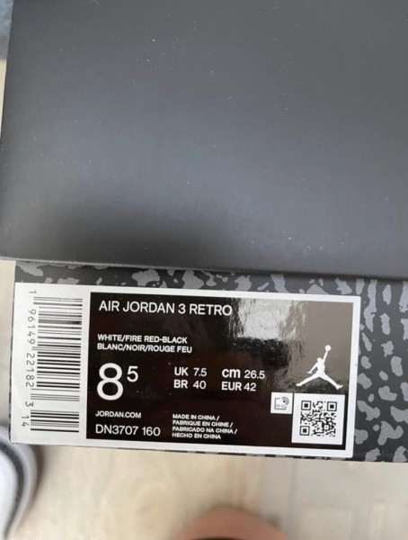 Jordan 3 Fire Red
