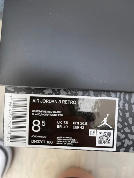 Jordan 3 Fire Red