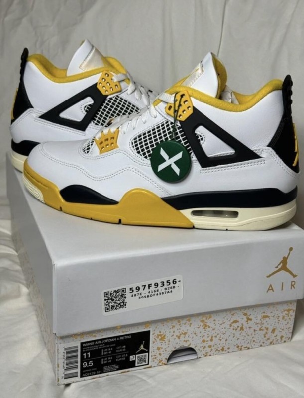 Air Jordan 4 Wmns Vivid Sulfur