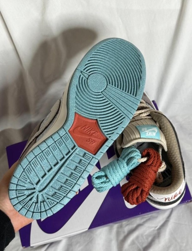 Nike SB Dunk Low Big Money Savings 2