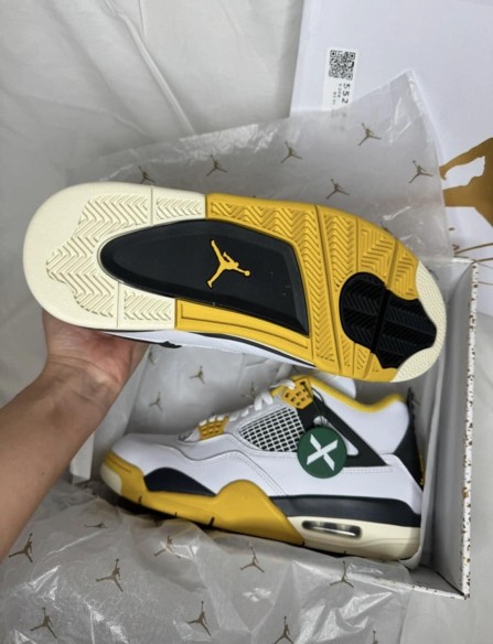 Air Jordan 4 Wmns Vivid Sulfur