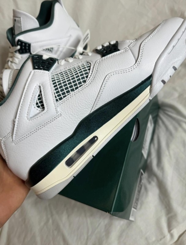 Jordan 4 Vert Chromé (Oxidized Green) 2