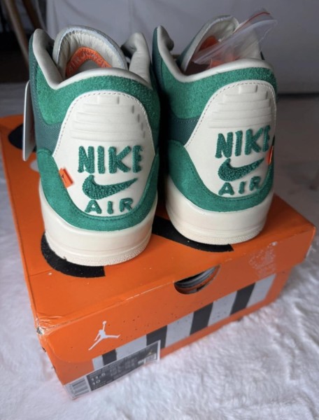 Jordan 3 retro SP Nina Chanel Abney Vert