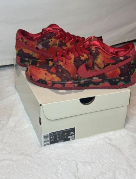 Nike SB Dunk Low Le Magicien d'OZ champ de coquelicot