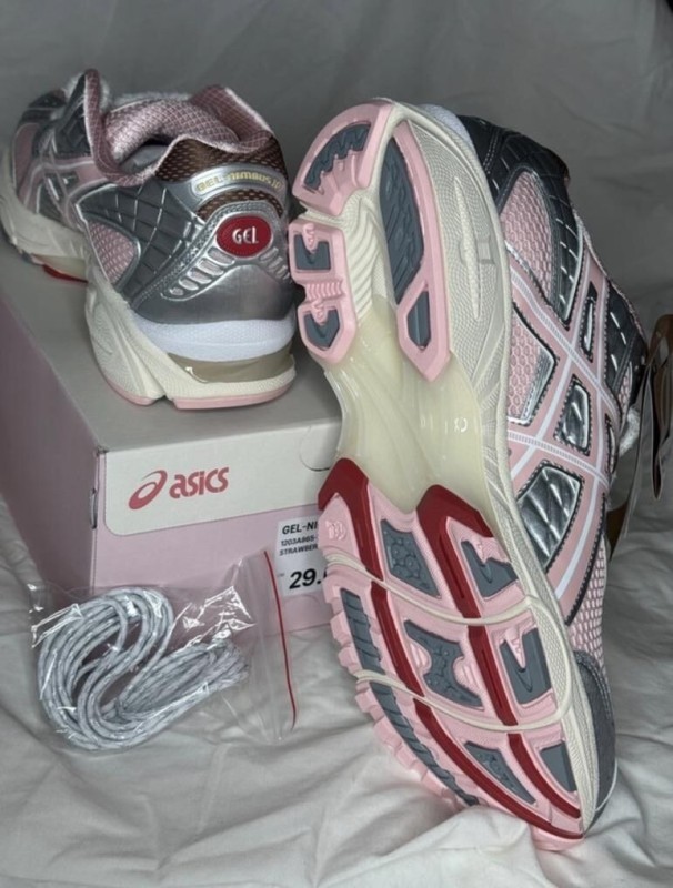 ASICS Gel-Nimbus 10.1 Vandy The Pink x atmos Strawberry Fraise Kayano 14 2