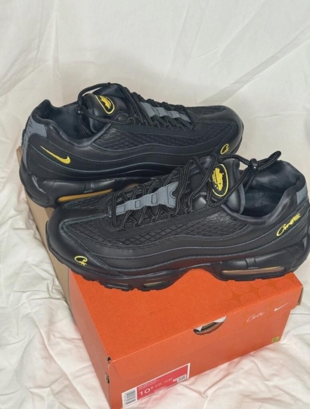 Nike Air Max 95 Corteiz Honey Black Noir 2