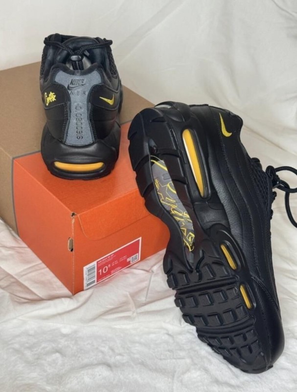 Nike Air Max 95 Corteiz Honey Black Noir 2