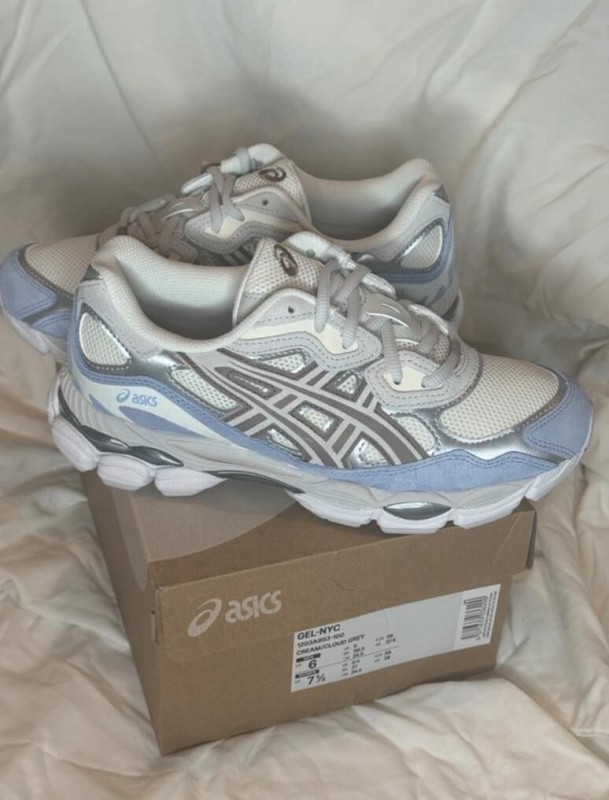 ASICS Gel-NYC cream, gris et bleu
