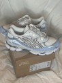 ASICS Gel-NYC cream, gris et bleu