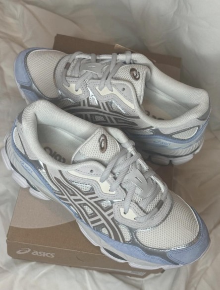 ASICS Gel-NYC cream, gris et bleu