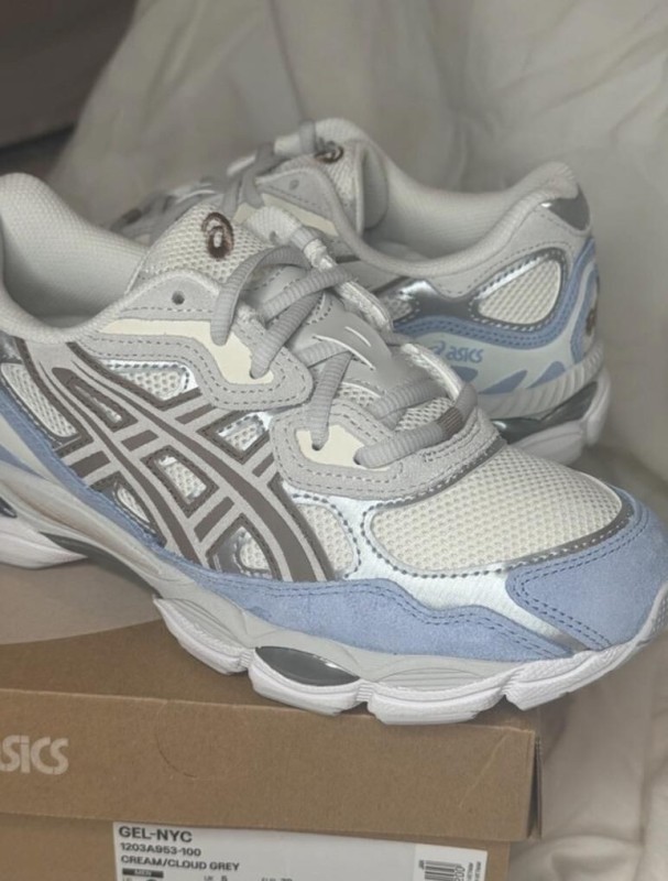 ASICS Gel-NYC cream, gris et bleu 2
