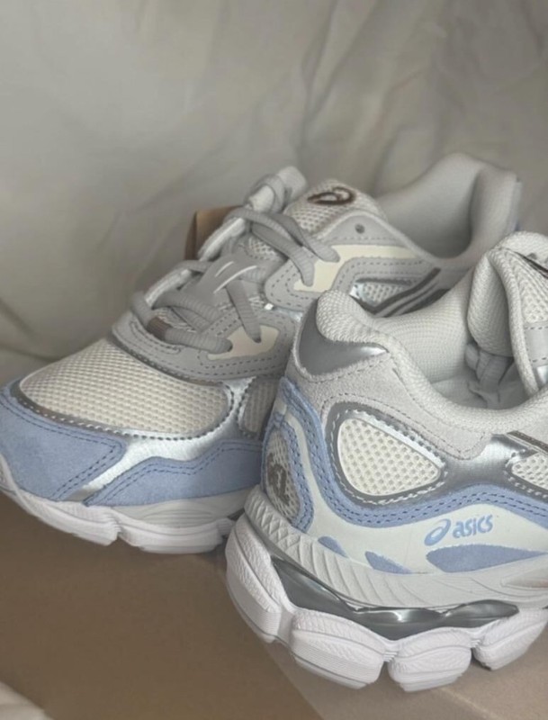 ASICS Gel-NYC cream, gris et bleu 2