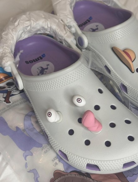 Crocs Classic Clog One Piece x atmos Luffy Gear 5