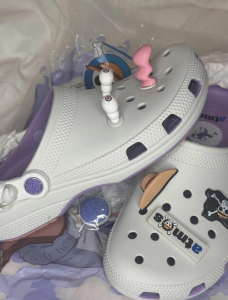 Crocs Classic Clog One Piece x atmos Luffy Gear One Piece