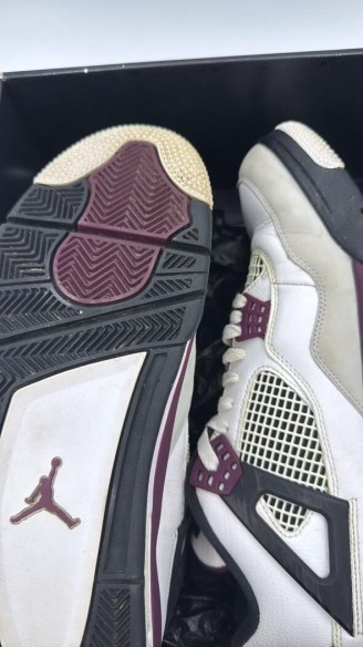 Jordan 4 PSG