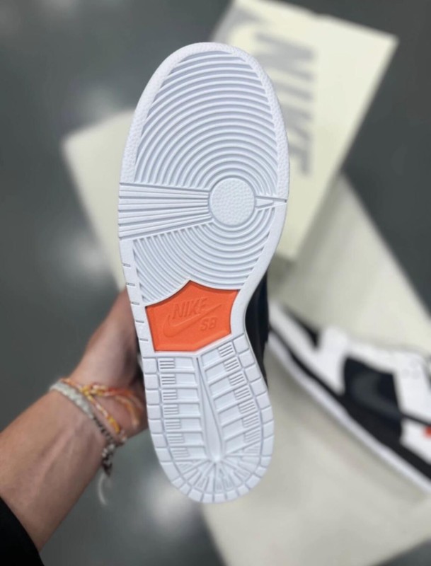 Dunk SB Tighbooth 44,5 2