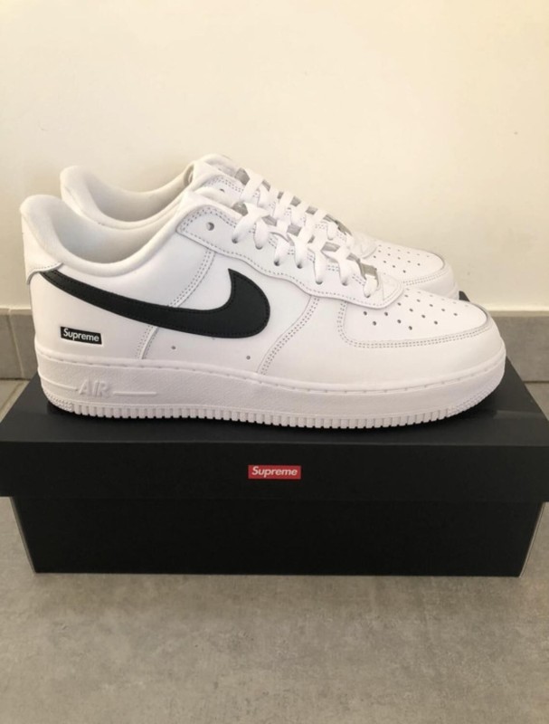 Nike Air Force 1 Supreme