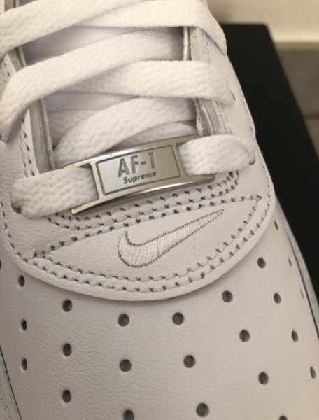 Nike Air Force 1 Supreme