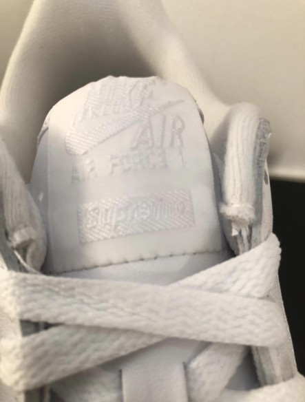 Nike Air Force 1 Supreme