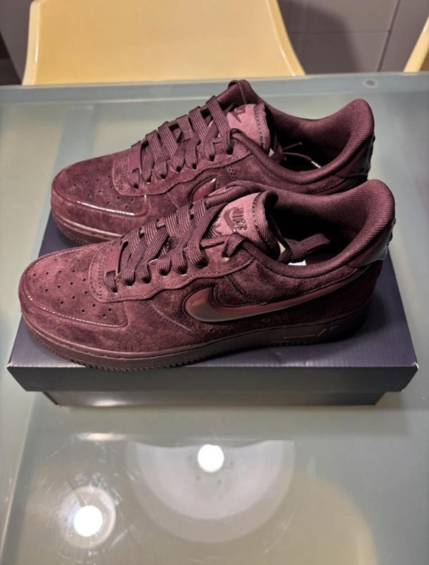 Nike Air Force 1 '07 Burgundy Crush Bordeaux Taille 37,5 2