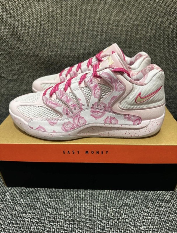 Nike air KD 18 Aunt Pearl 2