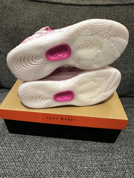 Nike air KD 18 Aunt Pearl