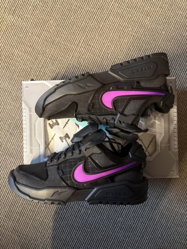 Nike Dunk RTFKT Void