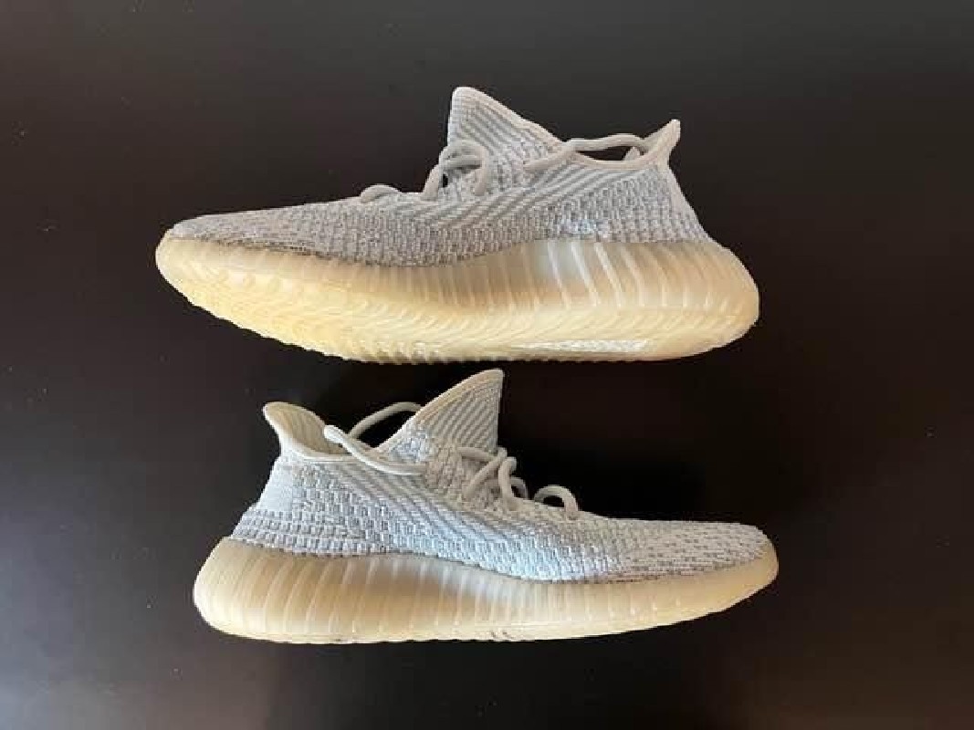 Adidas Yeezy Boost 350 V2 Cloud White (Non-Reflective) 2