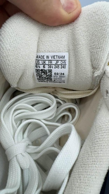 Campus beige 2